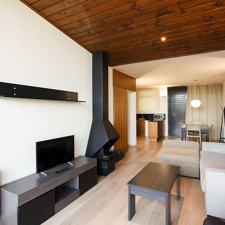 Apartamentos Masella 1600 Alp Bagian luar foto
