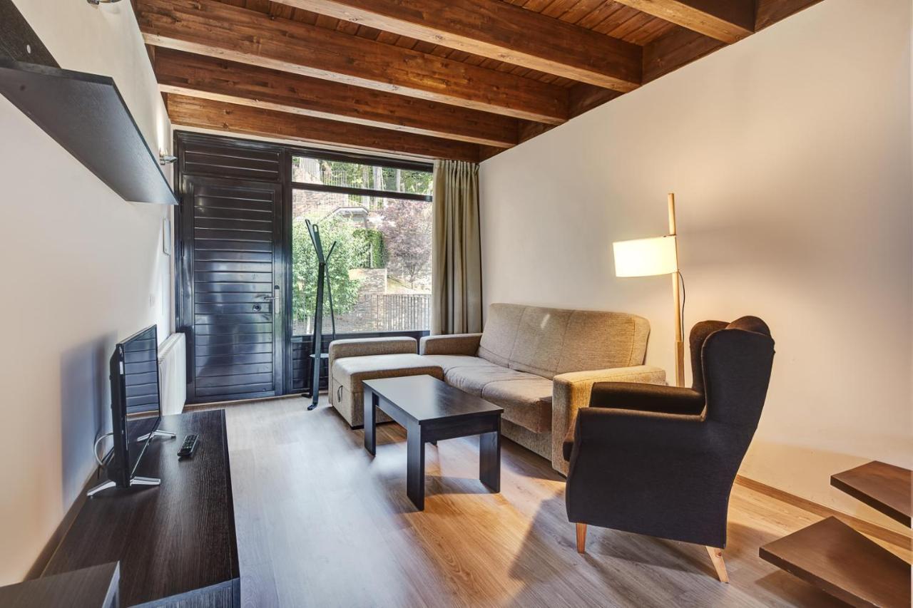 Apartamentos Masella 1600 Alp Bagian luar foto