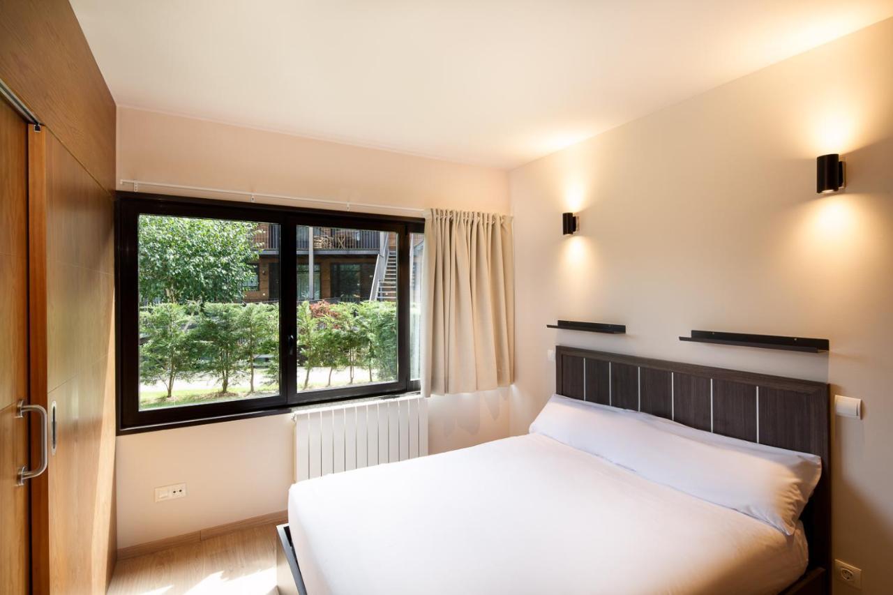 Apartamentos Masella 1600 Alp Bagian luar foto
